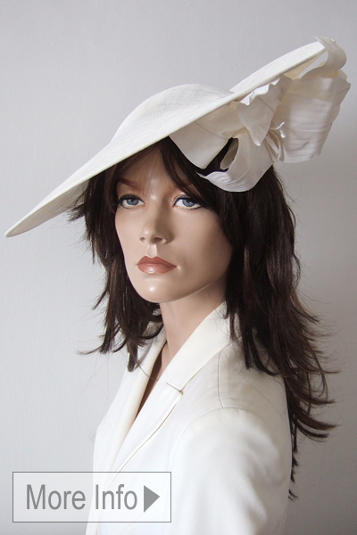 Ivory Hatinator for Royal Ascot 2025. Disc Style Hats for Royal Ascot 2026, Royal Ascot Hat Hire. Designer Hats for Royal Ascot. Ivory designer Hat for Hire, Hats for Royal Ascot 2026, Ivory Headpieces for Royal Ascot 2026. Ivory Mother of the Bride Hats 2026.
