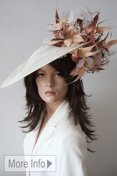 Ivory and Nude Mother of the Bride Fascinator 2026. Modern Style Mother of the Bride Hats 2026. Nude colour Mother of the Bride Hats 2026. Designer Hats for Hire 2026, Nude colour Hats for Royal Ascot 2026. Royal Ascot Hat Hire 2026. Fashionable hats for the races 2026. Fashionable Mother of the Bride Hats 2026. Hire a Hat for Epsom Races 2026, Ivory Designer Hats for Weddings 2026.