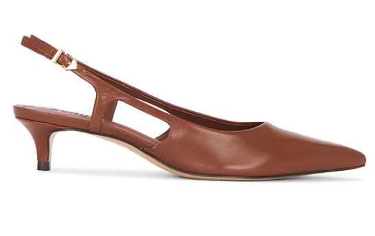 Nude colour kitten heels 2026, Nude shoes to wear to the races. Affordable kitten heels in Nude. Outfits for the Races 2026. Royal Ascot outfit ideas 2026. Low Price Nude shoes for Royal Ascot 2026.