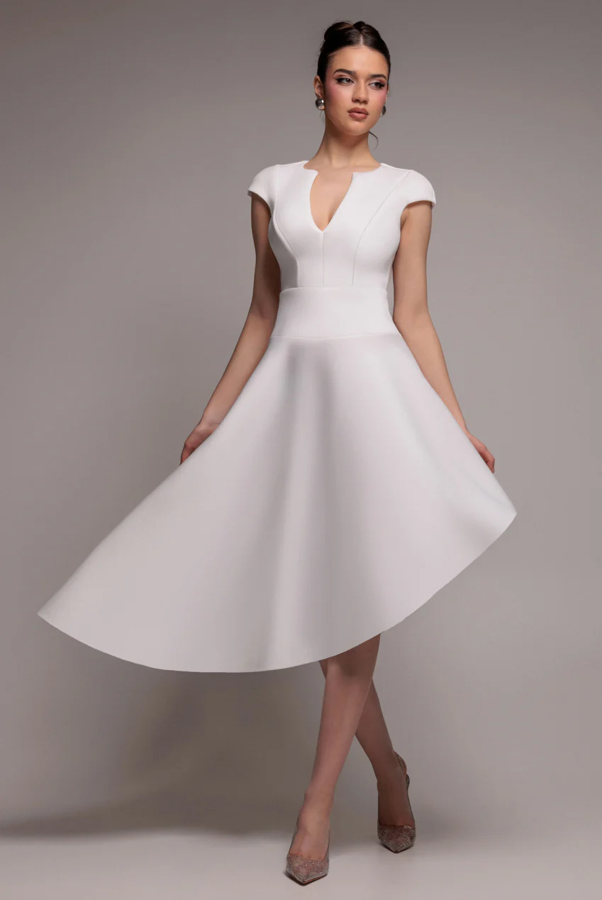 Ivory Skater Dress 2026. Dress in Ivory Cream 2026. Royal Ascot outfits 2026. Dresses to wear to Royal Ascot 2026. Outfits for Royal Ascot 2026. What to wear for Royal Ascot 2026. Summer 2026 fashion ideas. Dresses for Royal Enclosure Royal Ascot 2026. Ivory coloured outfit ideas 2026.